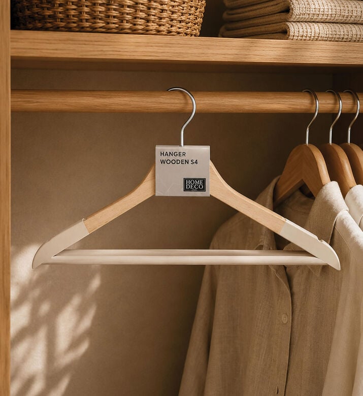 Home Deco and More Wood Triangular Clothes Hanger, Packshot View