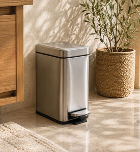 Home Deco and More Iron Pedal Bin Como Soft Close, Silver, 5000-ml, Packshot View
