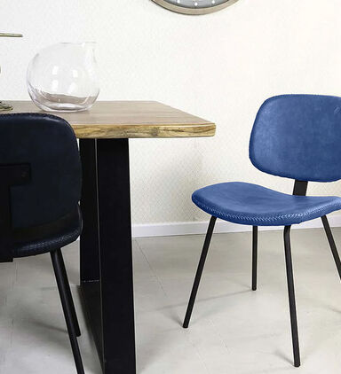 Wide Back Mappo Chair