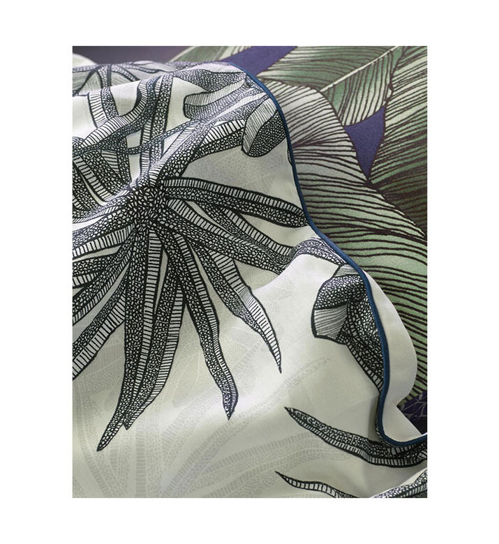 Nya Cotton Satin Bed Set