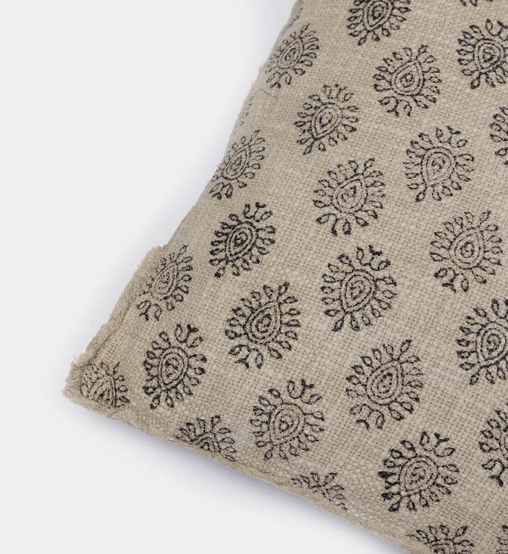 Home Deco and More Lariya Handloom Cotton Filled And Vaccumed Cushion, Packshot View