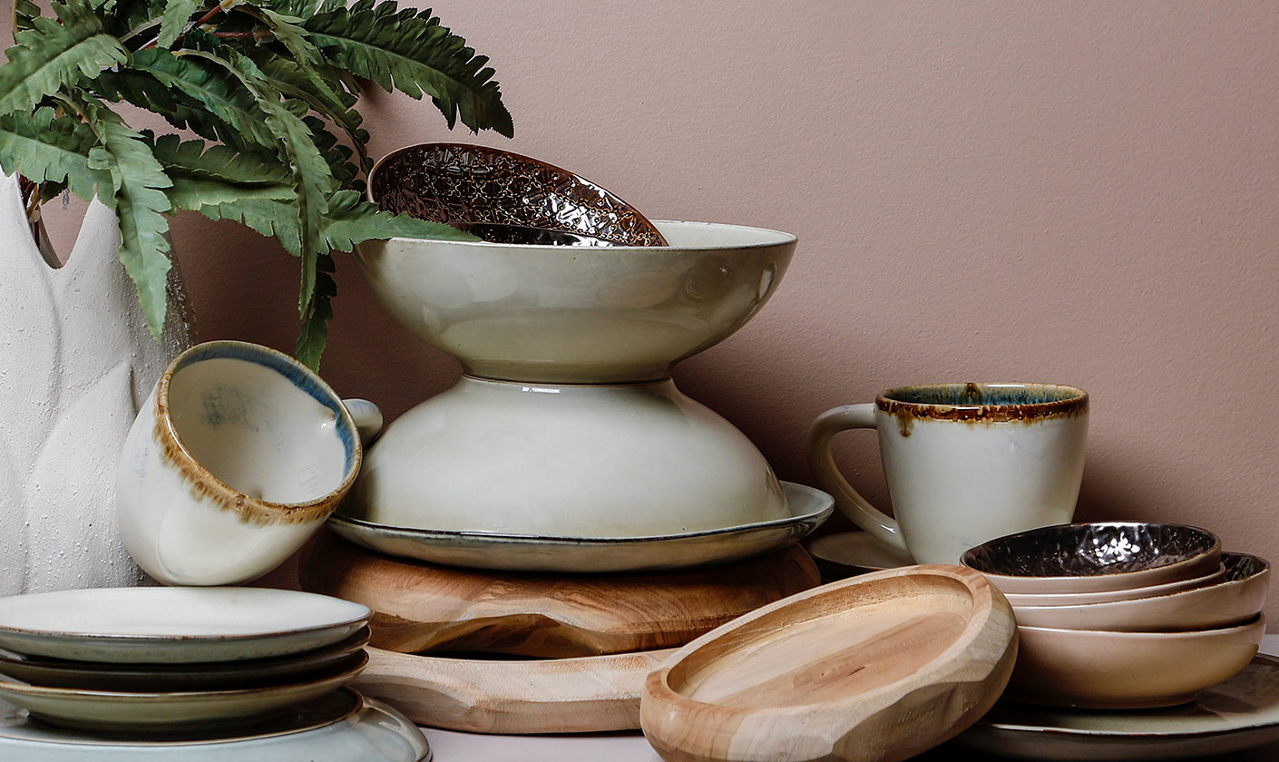 Durable and stylish kitchenware designed to improve your cooking experience and add flair to your kitchen