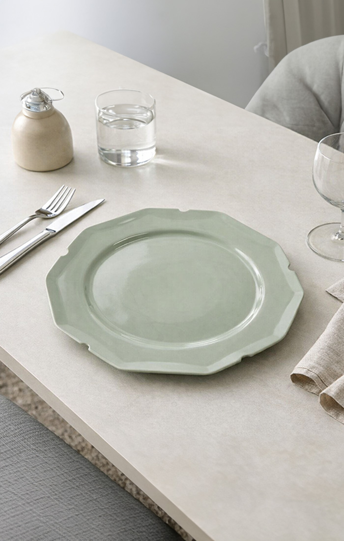 Tableware